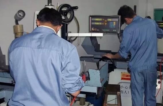 磨床怎么磨削鏡面?